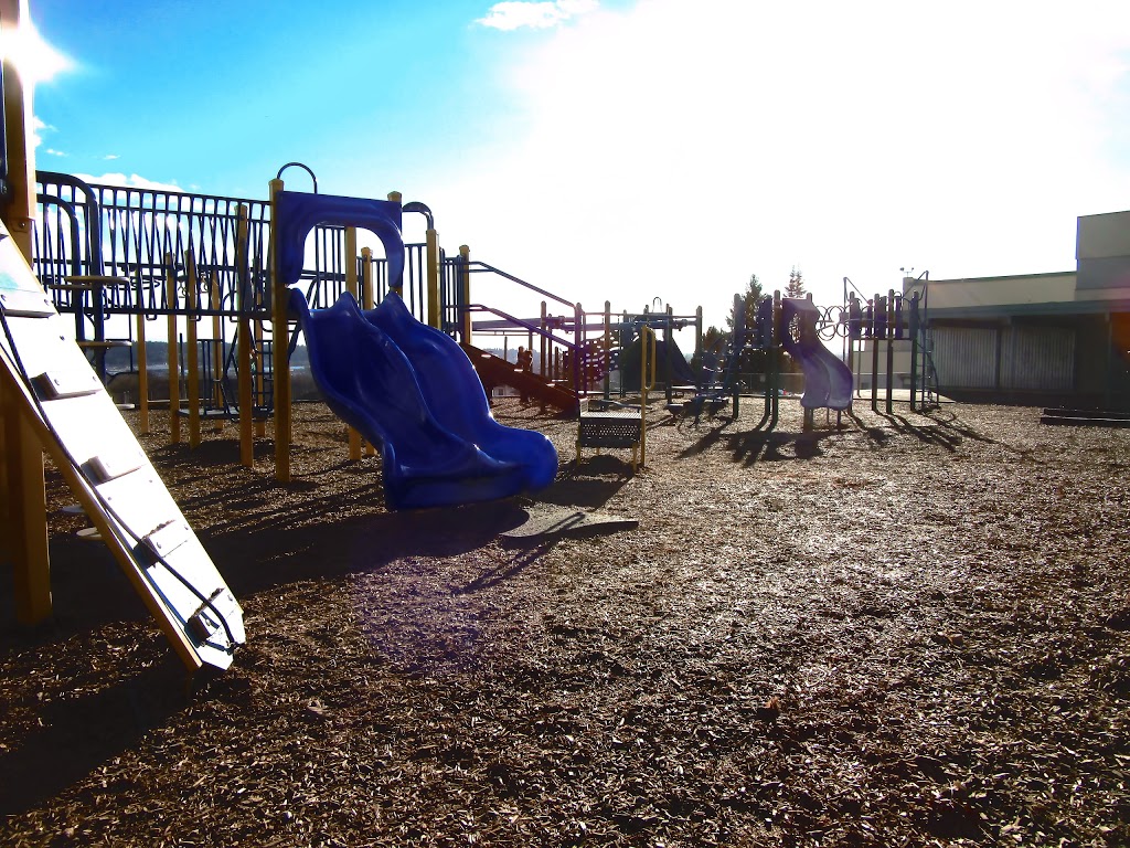 Lord Tweedsmuir Elementary School | 1714 8th Ave, New Westminster, BC V3M 2S7, Canada | Phone: (604) 517-6070