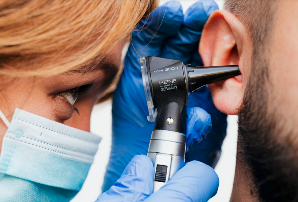 Davidson Hearing Aid Centres | 595 Pembroke St E, Pembroke, ON K8A 3L7, Canada | Phone: (613) 735-3846
