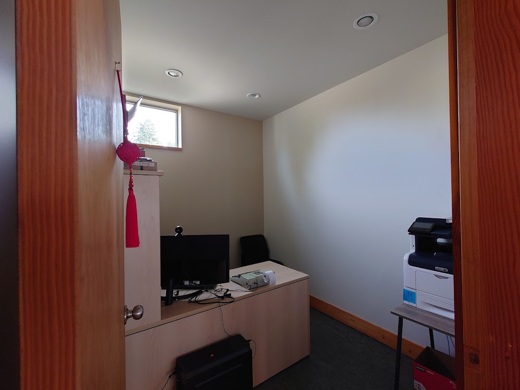 Uvision CPAs Victoria | 5401 Hamsterly Rd #1A, Victoria, BC V8Y 1S4, Canada | Phone: (250) 598-0088