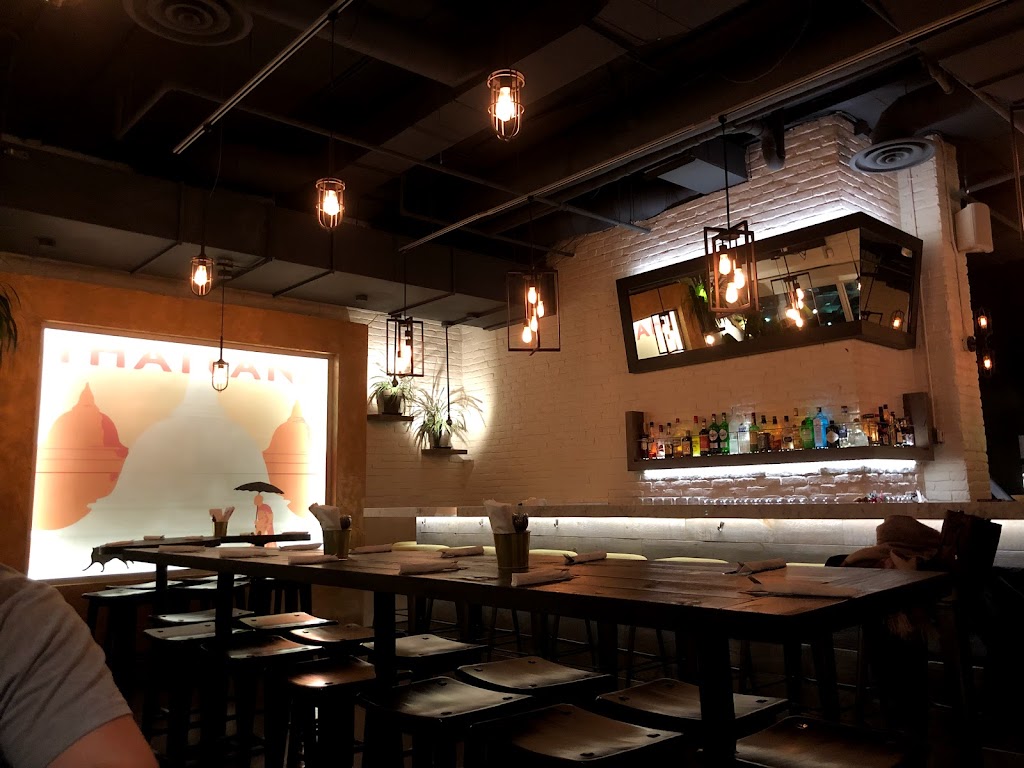Bananier | 8 Pl. du Commerce #100, Verdun, QC H3E 1N3, Canada | Phone: (514) 768-1888