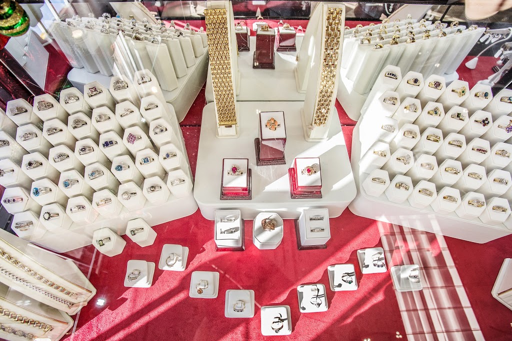 King Jewellery | 3615 Dixie Rd, Mississauga, ON L4Y 4H4, Canada | Phone: (905) 267-3103