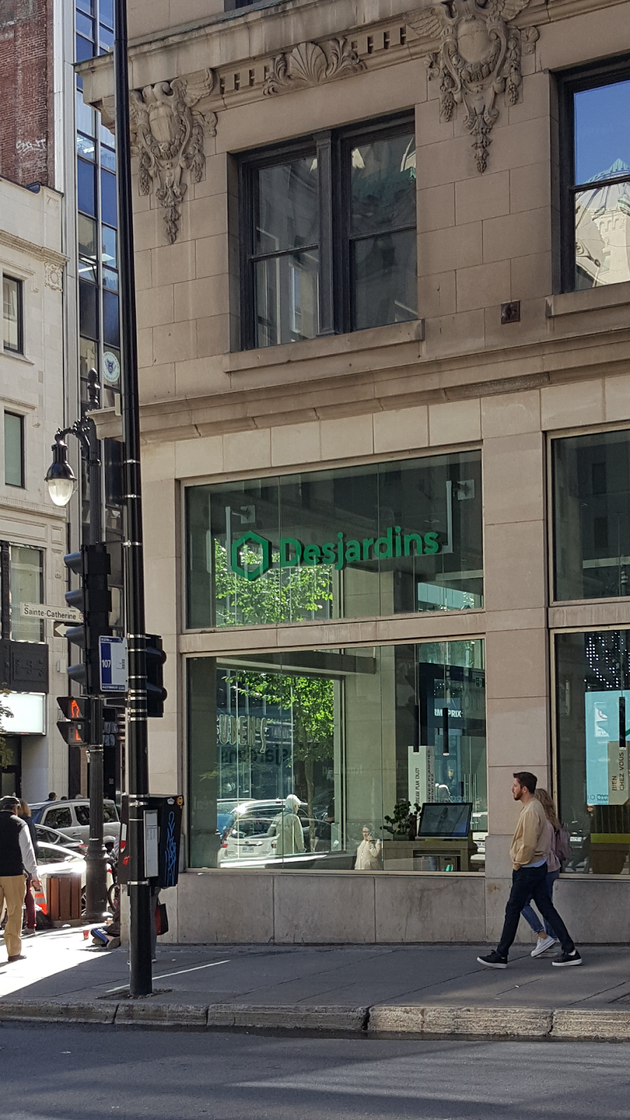 Caisse Desjardins du Plateau-Mont-Royal | 1350 Rue Gilford, Montréal, QC H2J 1R7, Canada | Phone: (514) 288-5249