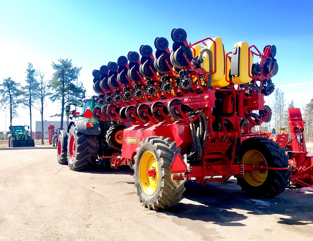 Maple Leaf Tractors and Equipment Inc. | 9 Zack Rd, Berry Mills, NB E1G 0V3, Canada | Phone: (506) 862-7739