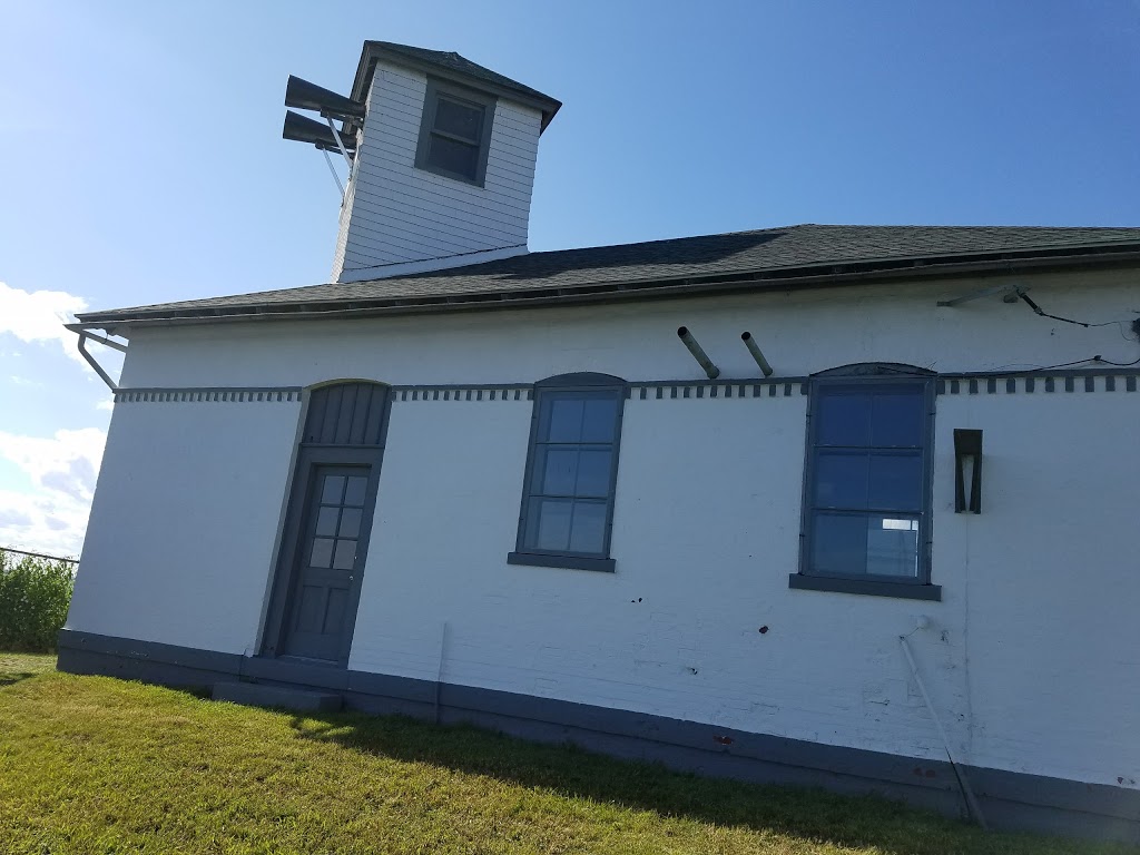 HI-Tibbets Point Lighthouse Hostel | 33439 County Rd 6, Cape Vincent, NY 13618, USA | Phone: (315) 654-3450