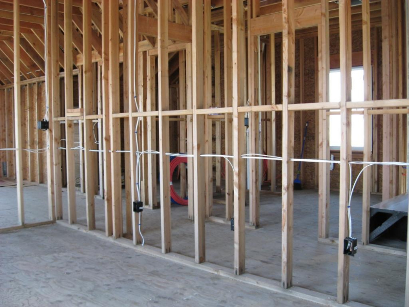 Robertson Electric inc | 9429 Beachwood Rd, Collingwood, ON L9Y 1P0, Canada | Phone: (705) 795-5871