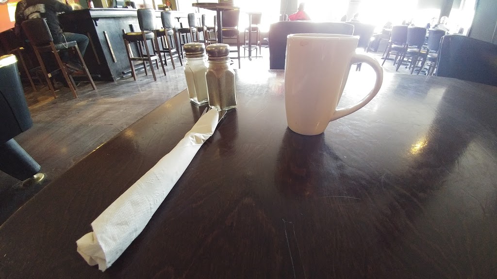 Arborg Hotel | 285 Main St, Arborg, MB R0C 0A0, Canada | Phone: (204) 376-5453