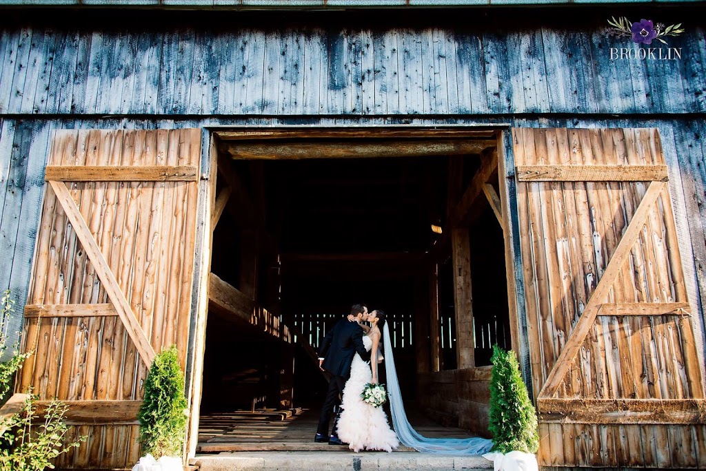 Brooklin Photography | 45 Bellhouse Pl, Whitby, ON L1M 0G5, Canada | Phone: (289) 404-4904