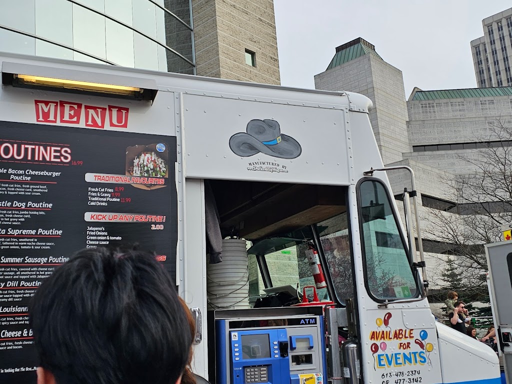 Duffers Chip Wagon | 45 Victoria St S, Tweed, ON K0K 3J0, Canada | Phone: (613) 477-3142