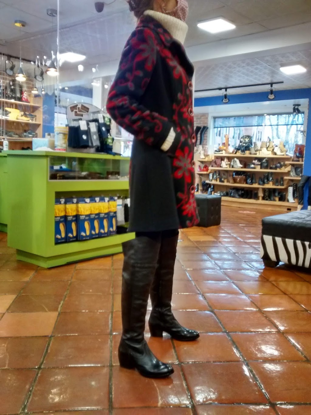 Chaussures J E Morin Inc | 531 3e Rue, La Baie, QC G7B 1S8, Canada | Phone: (418) 544-3651