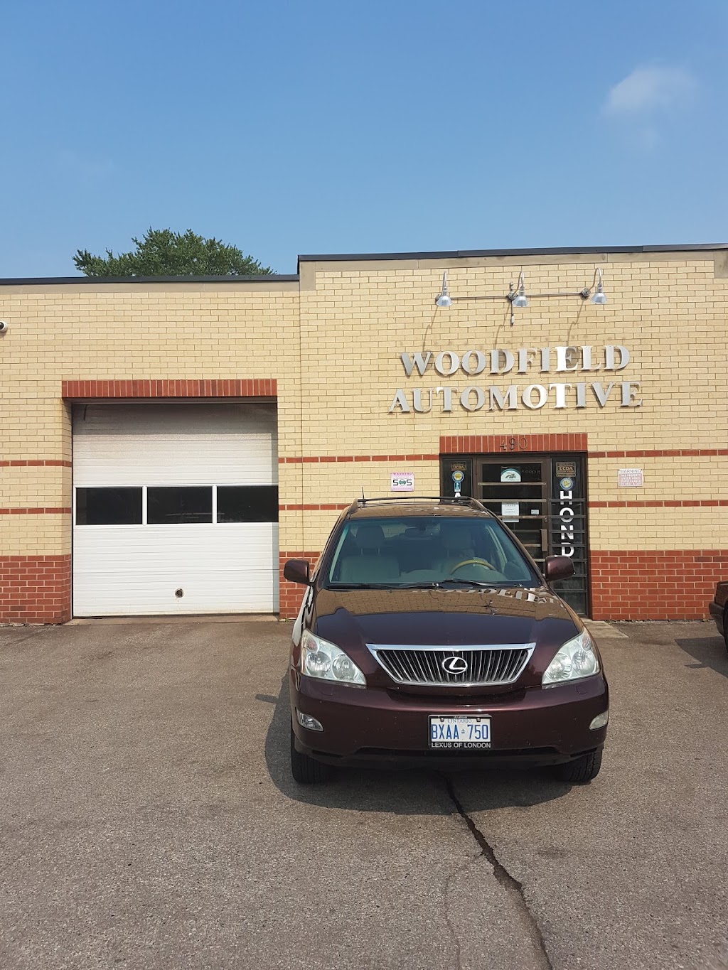 Woodfield Automotive Inc | 490 Adelaide St N, London, ON N6B 3J2, Canada | Phone: (519) 438-3232