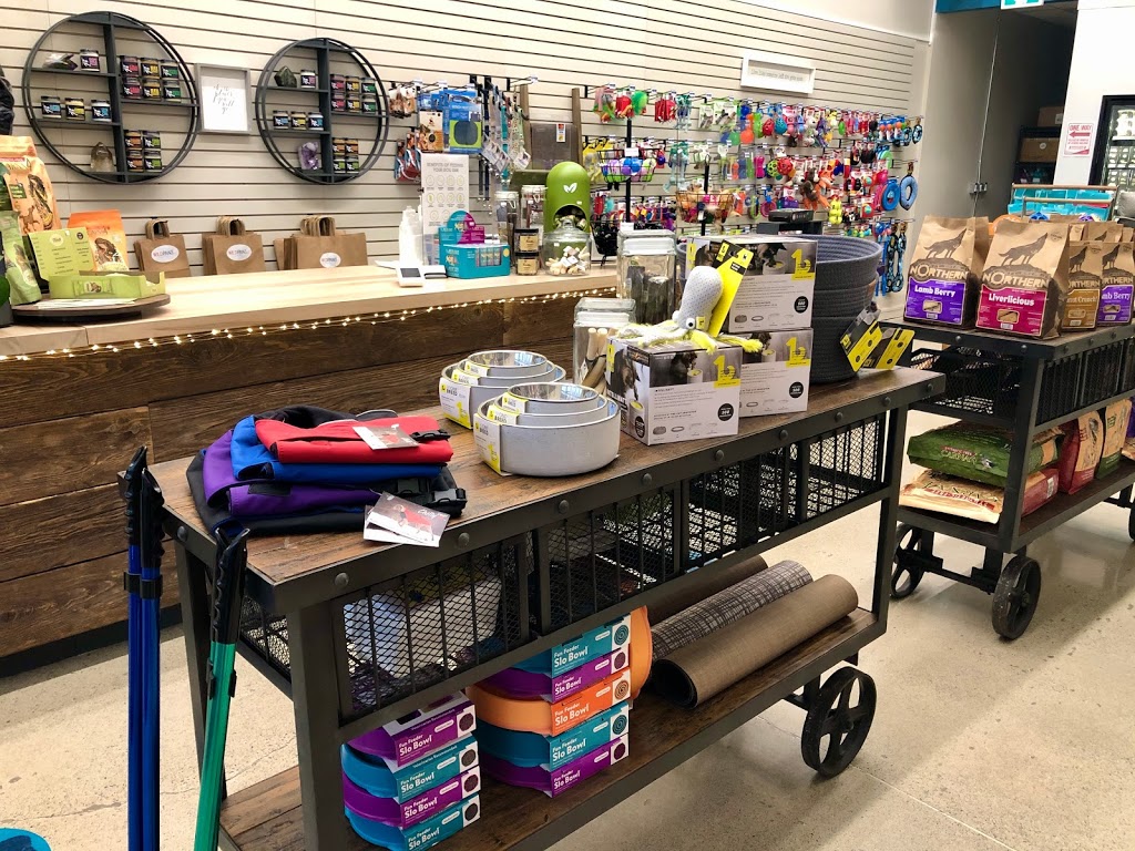 WILDPAWS PANTRY | 2620 Rutherford Rd Unit 117, Vaughan, ON L4K 0H1, Canada | Phone: (905) 553-5999