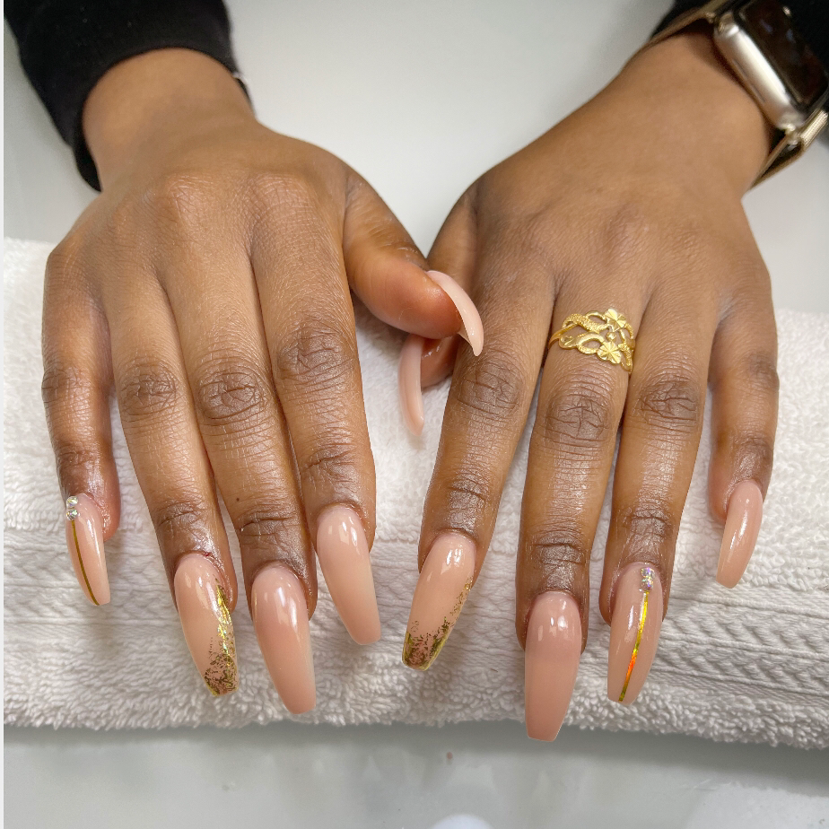 Q Nails | 12767 50 St NW, Edmonton, AB T5A 4L8, Canada | Phone: (780) 472-8368