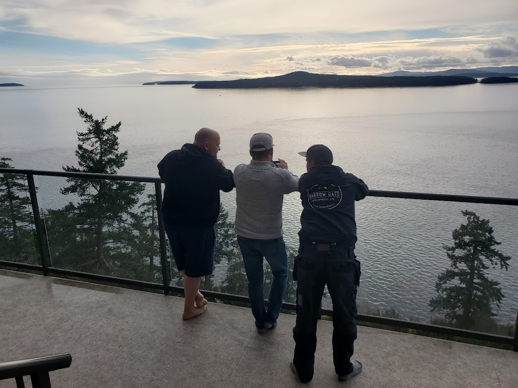 The Denby On Pender | 3829 Cutlass Ct, Pender Island, BC V0N 2M2, Canada | Phone: (778) 321-2563