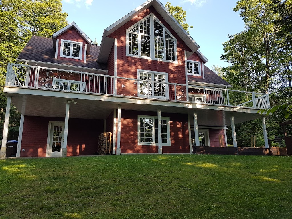 Gîte du Versant | 54 Rue Raymond Lemieux, Shefford, QC J2M 1Y5, Canada | Phone: (438) 823-5857