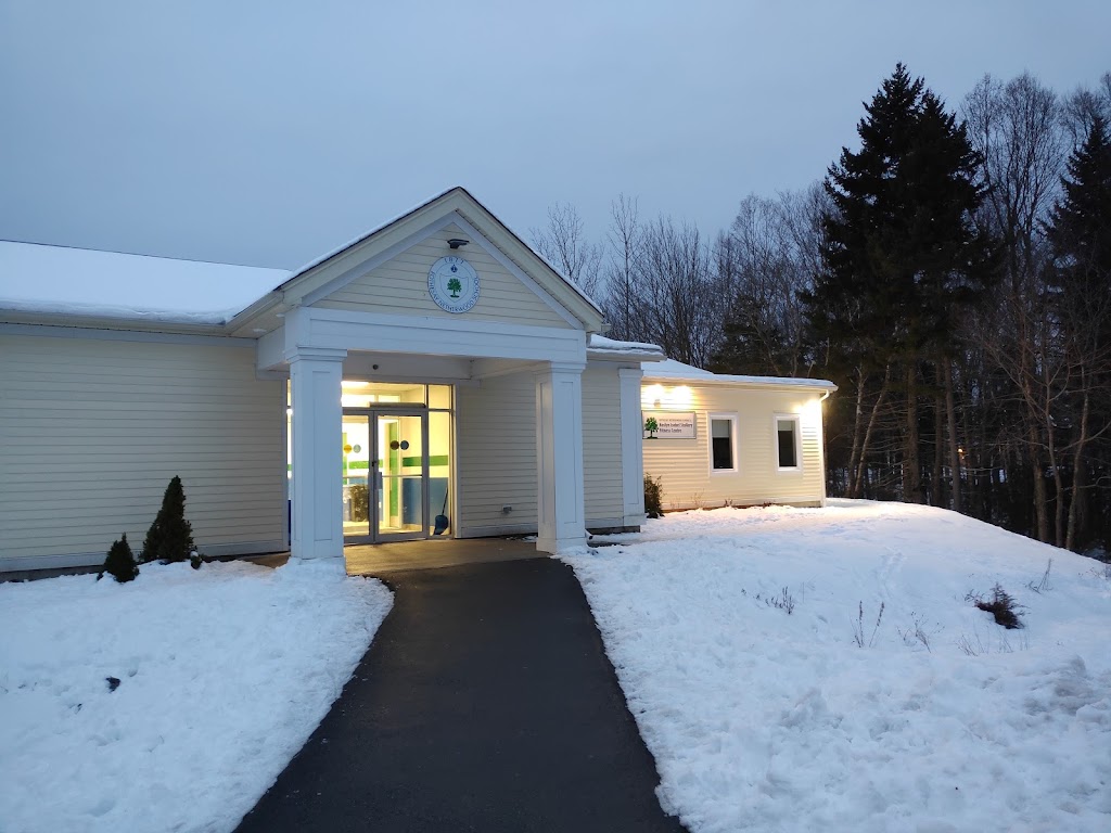 Rothesay Netherwood School | 40 College Hill Rd, Rothesay, NB E2E 5H1, Canada | Phone: (506) 847-8224