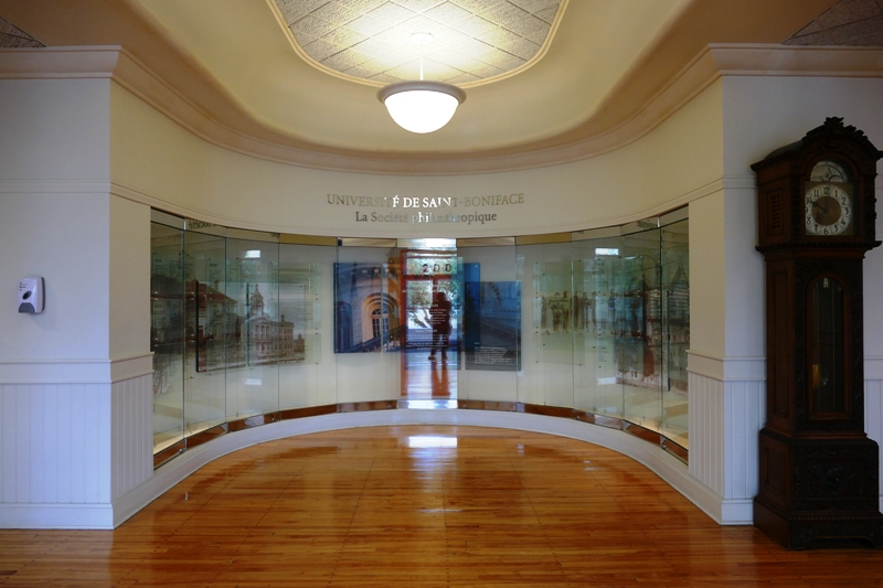 Université de Saint-Boniface | 200 Avenue de la Cathedrale, Winnipeg, MB R2H 0H7, Canada | Phone: (204) 237-1818