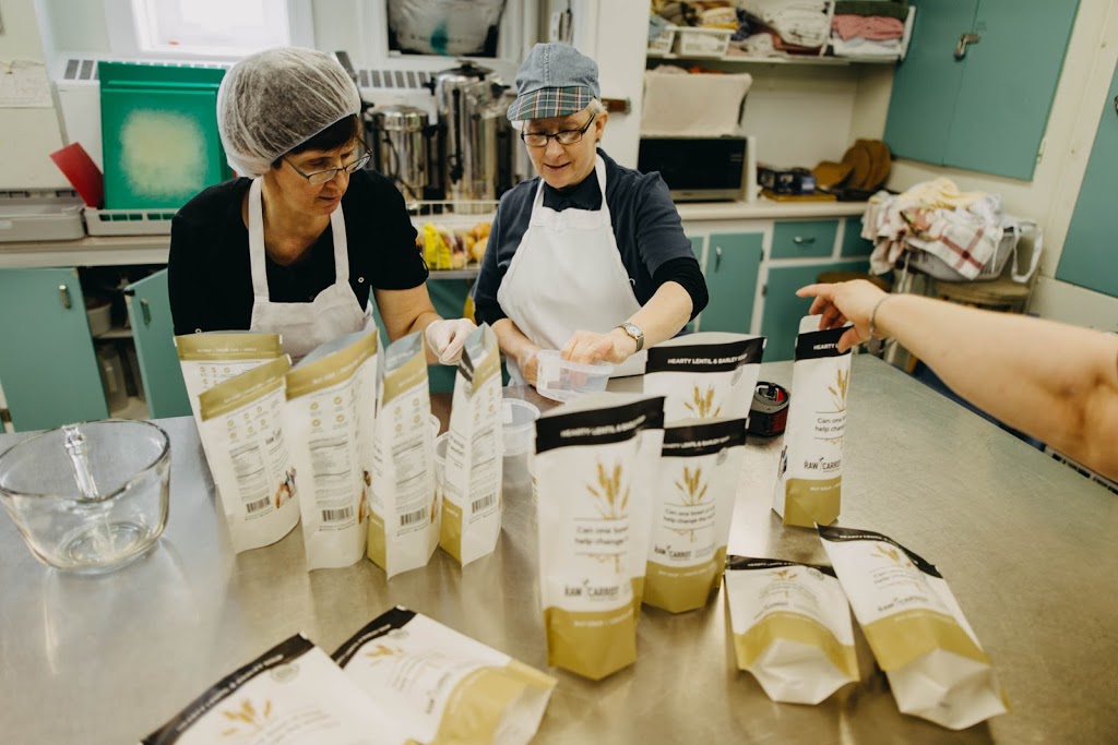 The Raw Carrot Soup Enterprise (Paris Presbyterian Church) | 164 Grand River St N, Paris, ON N3L 2M6, Canada | Phone: (519) 865-1965