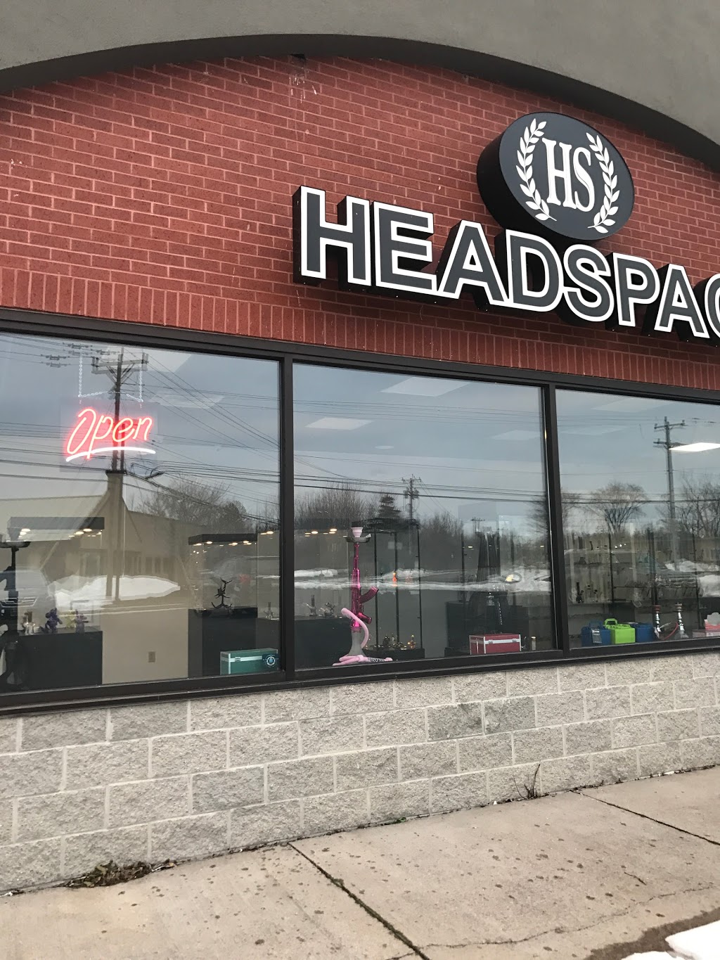 Headspace Gifts & Glass 4151 McKinley Pkwy, Hamburg, NY 14075, USA