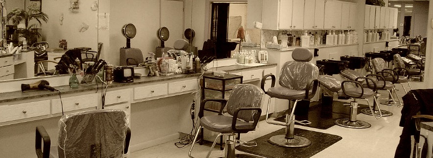 Meena Beauty Parlour | 65 Dundas St W, Mississauga, ON L5B 1H7, Canada | Phone: (905) 279-6438