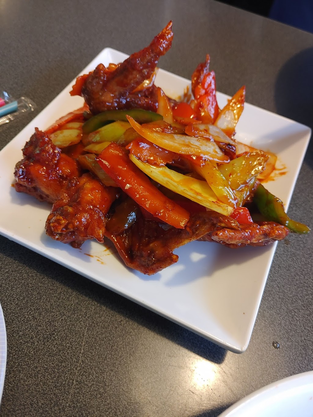 Pho Viet Nam 3969 | 3969 Montrose Rd, Niagara Falls, ON L2H 3A1, Canada | Phone: (905) 371-9999
