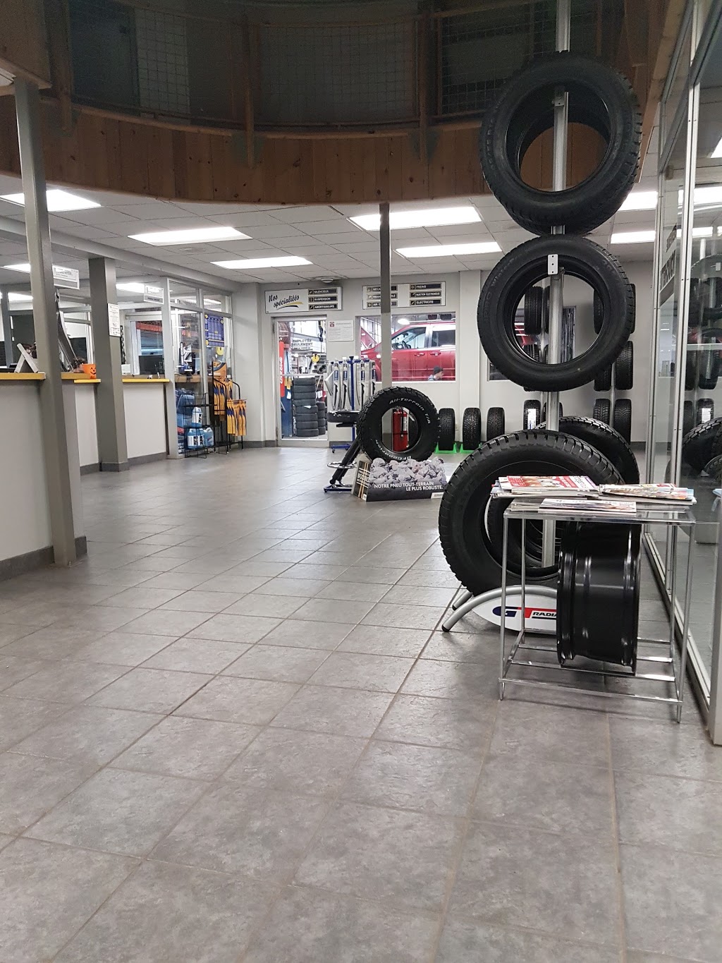 ICIPNEU Pneus et Mécanique Saint-Constant Inc | 77 Rue St Pierre, Saint-Constant, QC J5A 1G3, Canada | Phone: (450) 632-4140