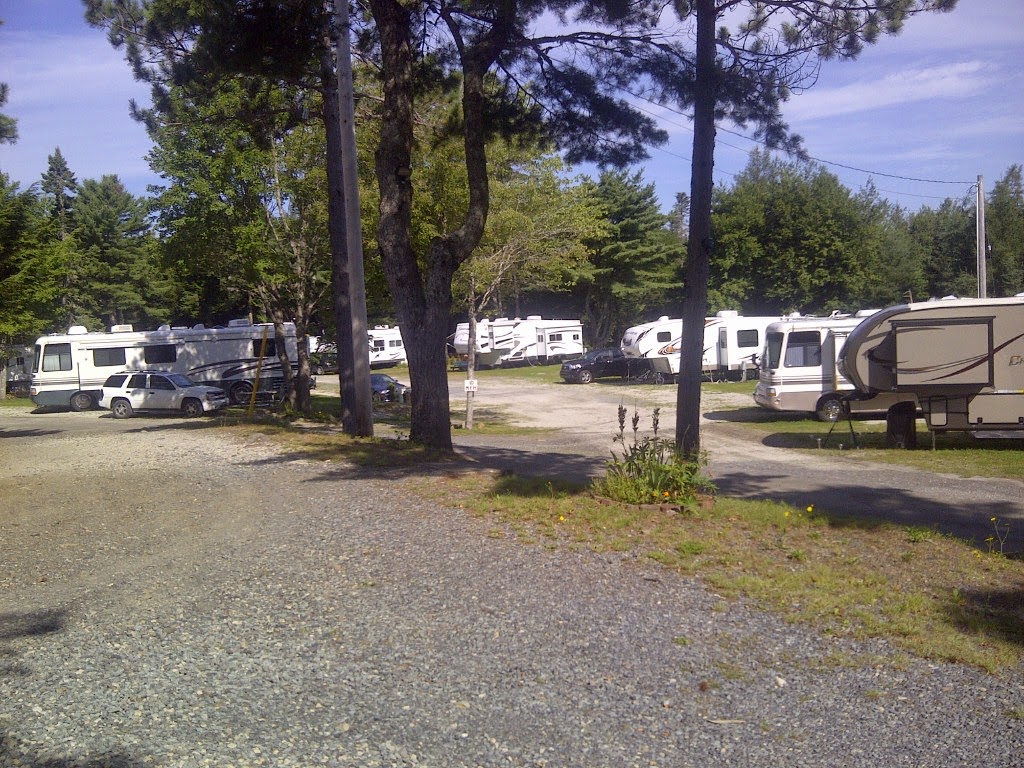 RayPort Campground | 165 Shingle Mill Rd, Mahone Bay, NS B0J 2E0, Canada | Phone: (902) 627-2678