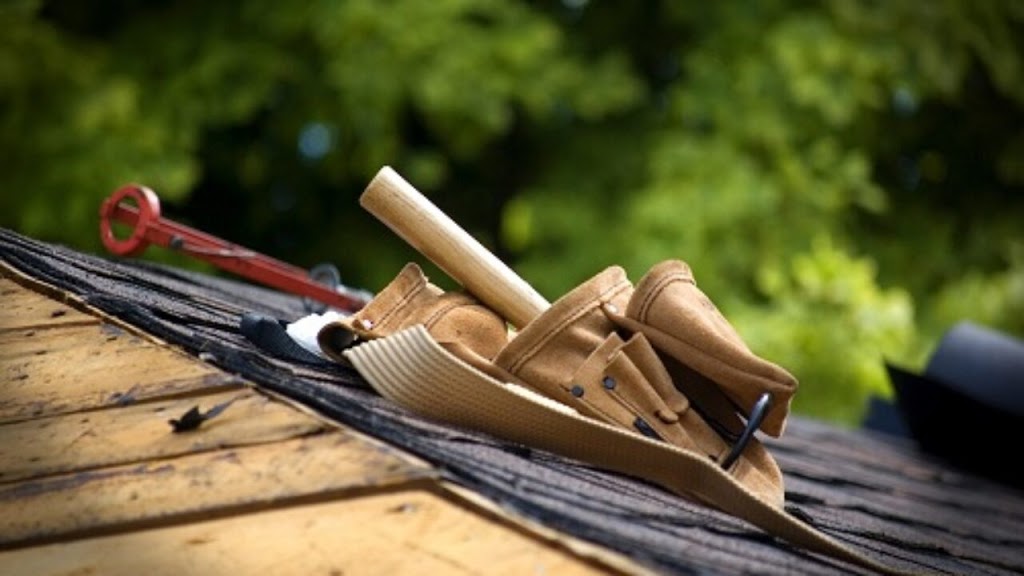 Maple Ridge Roofers | 21303 Douglas Ave, Maple Ridge, BC V4R 2H8, Canada | Phone: (778) 200-7329
