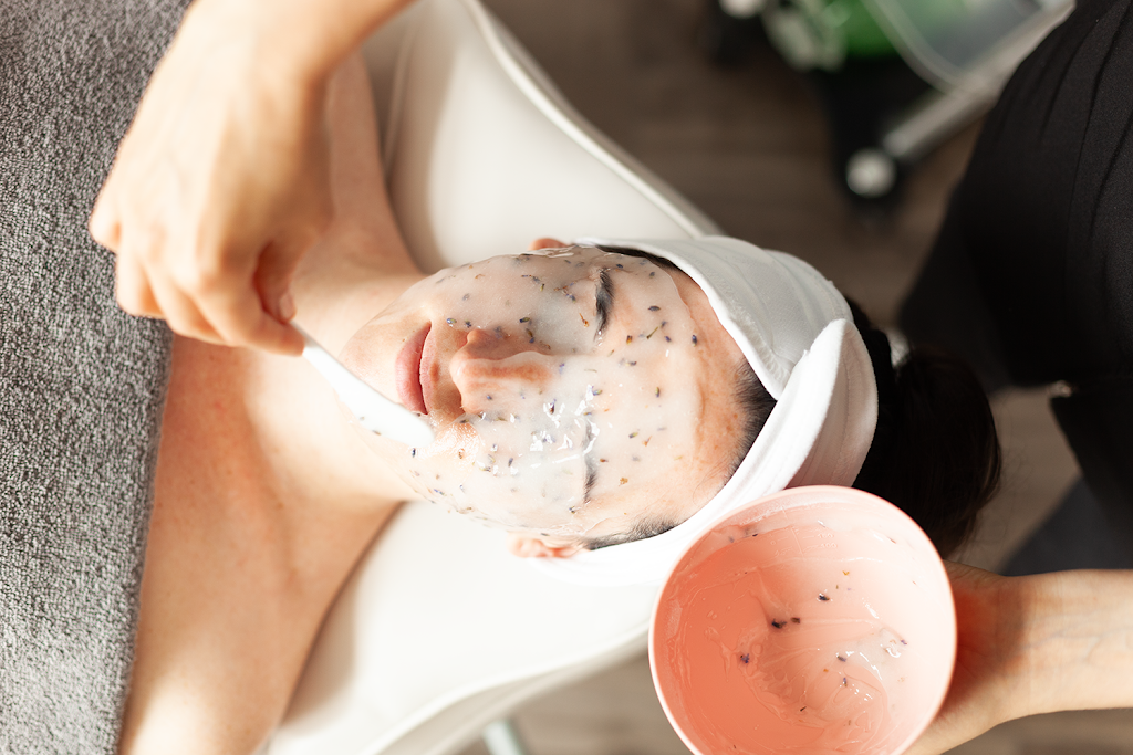 Skincentrix Beauty Bar | 2285 Britannia Rd W, Mississauga, ON L5M 2G6, Canada | Phone: (905) 703-7546