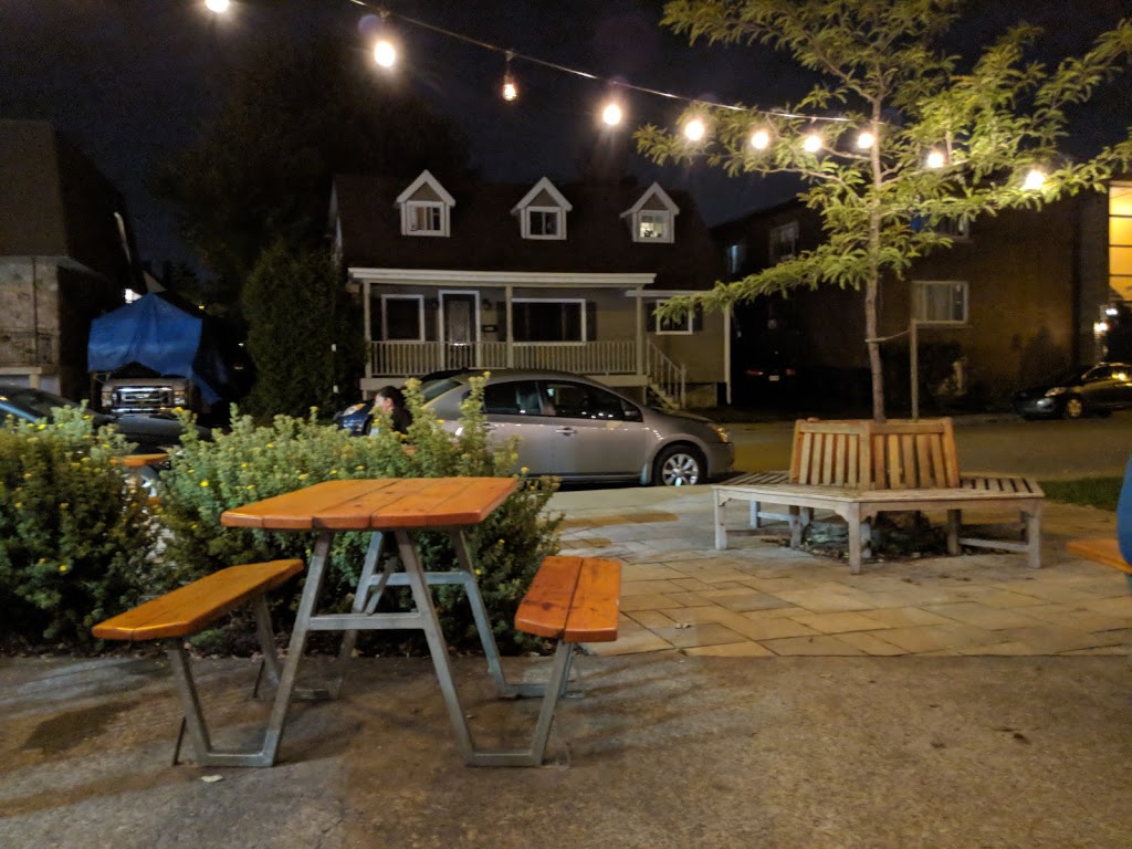 La Frizette | 147 Rue de Gentilly O, Longueuil, QC J4H 1Z3, Canada | Phone: (450) 442-1567