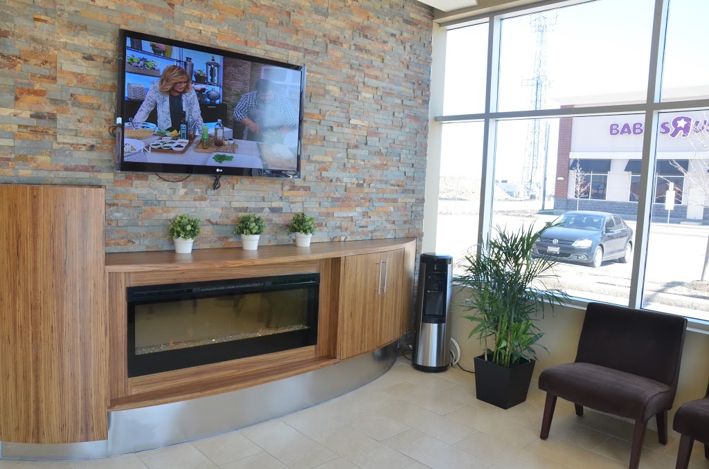 Smile Centre Dental | 3047 Appleby Line, Burlington, ON L7M 0V7, Canada | Phone: (905) 332-0330