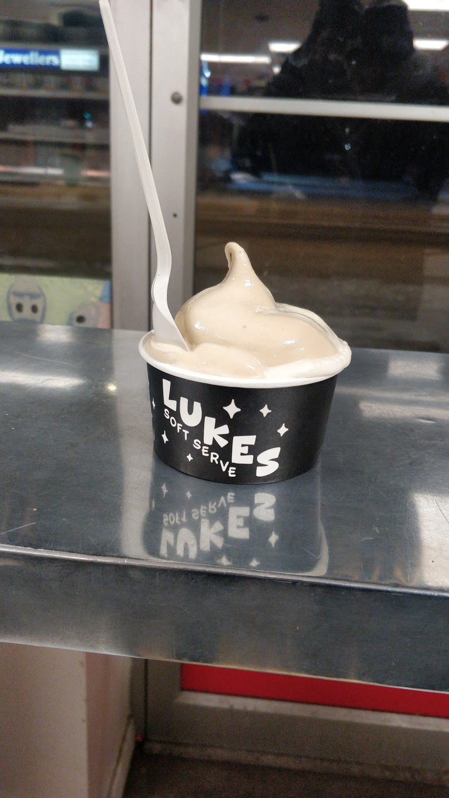 Lukes Drug Mart | 112 4 St NE, Calgary, AB T2E 3R9, Canada | Phone: (403) 266-4142