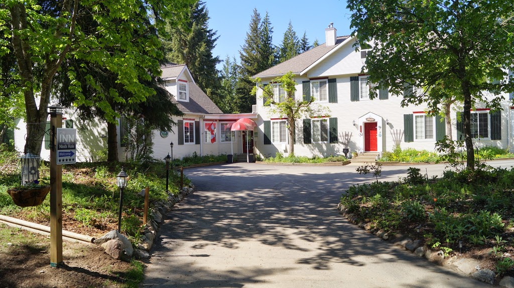The Inn at the Ninth Hole | 5091 20 Ave SE, Salmon Arm, BC V1E 1X6, Canada | Phone: (800) 221-5955