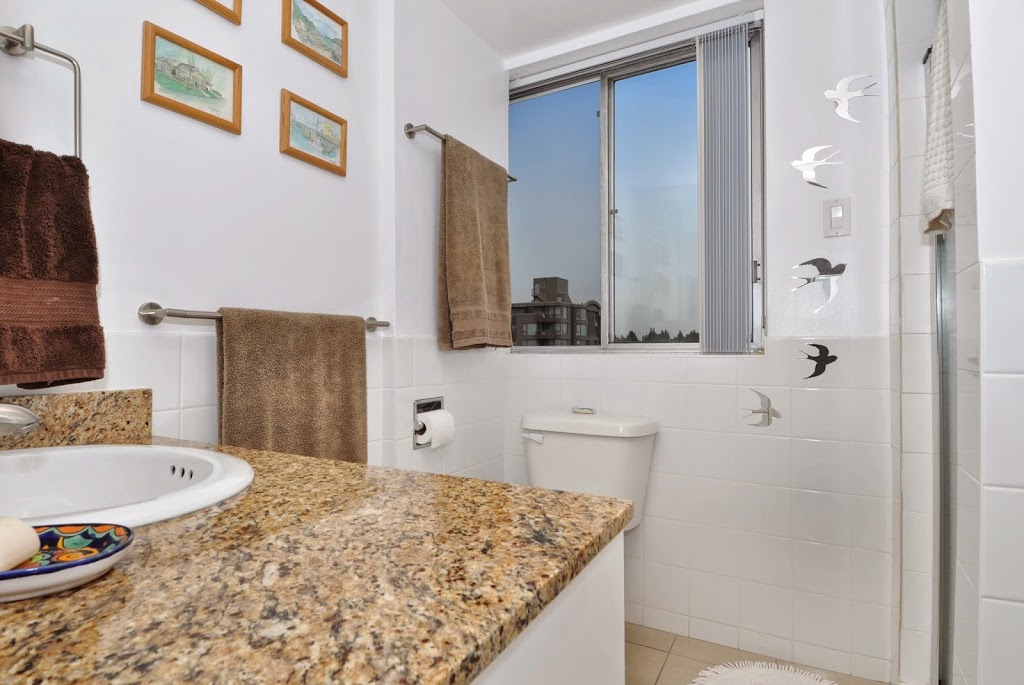 Kerrisdale Tower "A" Rental Apartments | 2191 W 39th Ave, Vancouver, BC V6M 1T7, Canada | Phone: (604) 261-6206