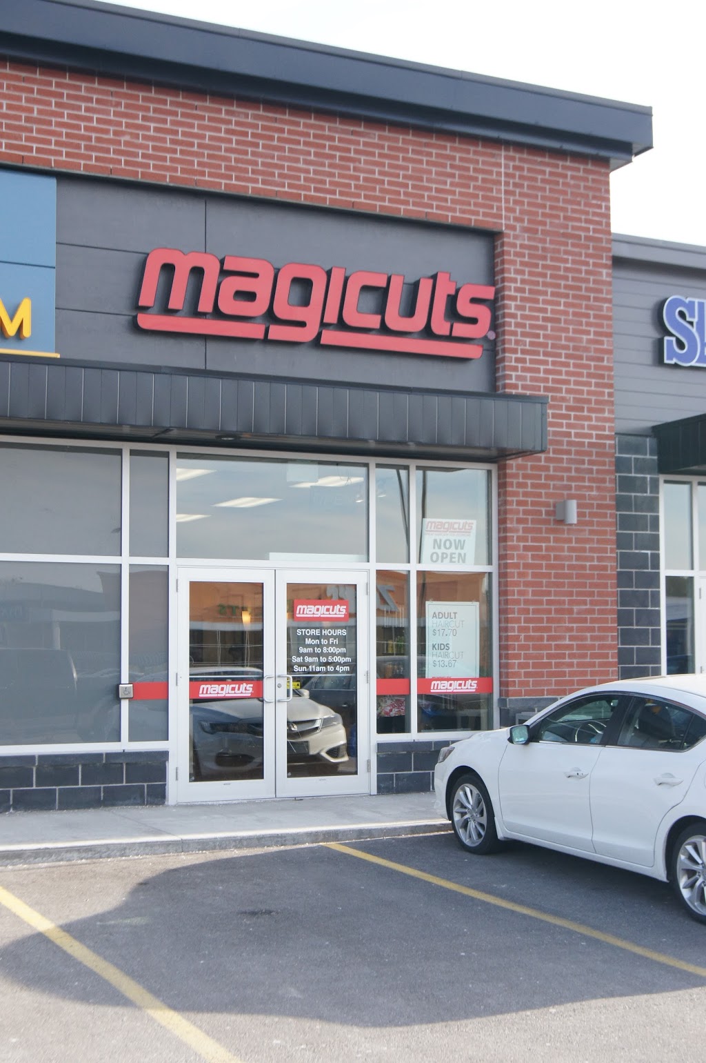 Magicuts | 450 Erb St W, Waterloo, ON N2T 1H4, Canada | Phone: (519) 880-1573