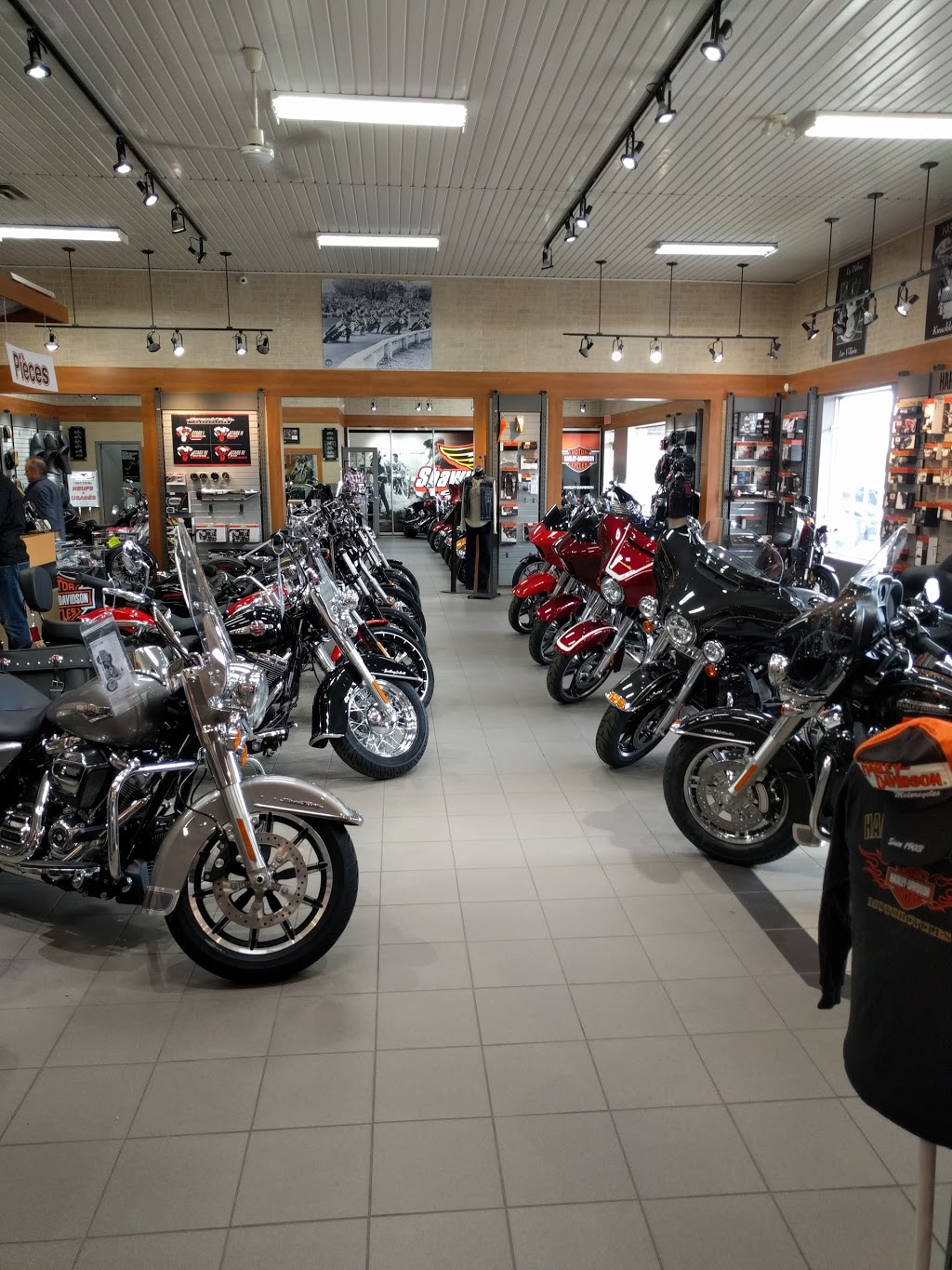 Shawinigan Harley Davidson | 6013 Boulevard des Hêtres, Shawinigan, QC G9N 4W7, Canada | Phone: (819) 539-1450