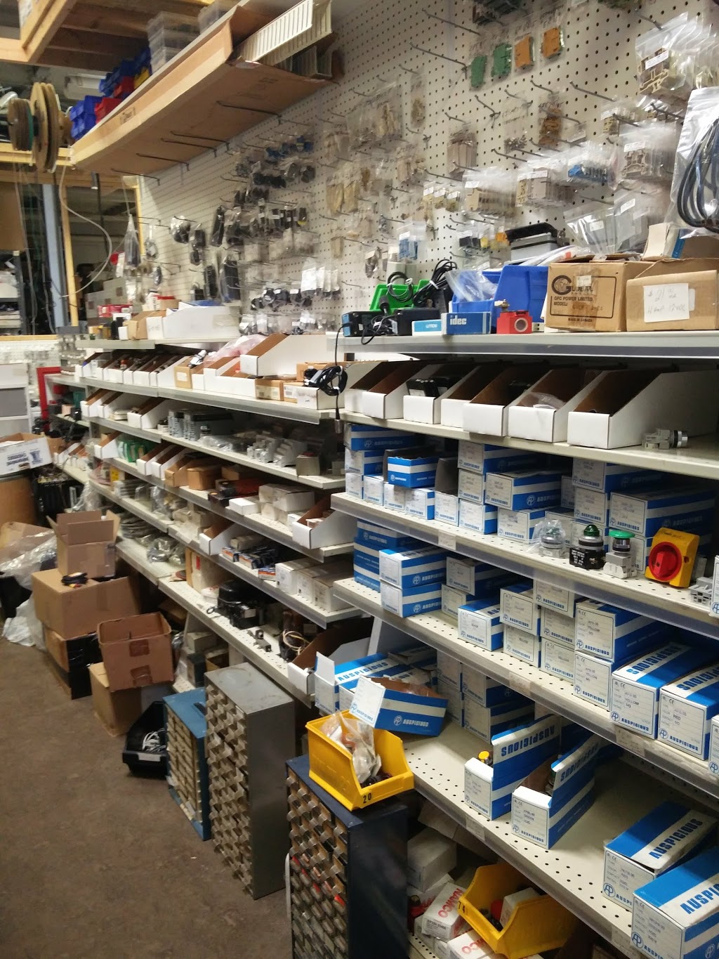 Electrical & Electronic Supply Inc | store | 501 Nightingale Ave, London, ON N5W 4C4, Canada | 5199135122 OR +1 519-913-5122