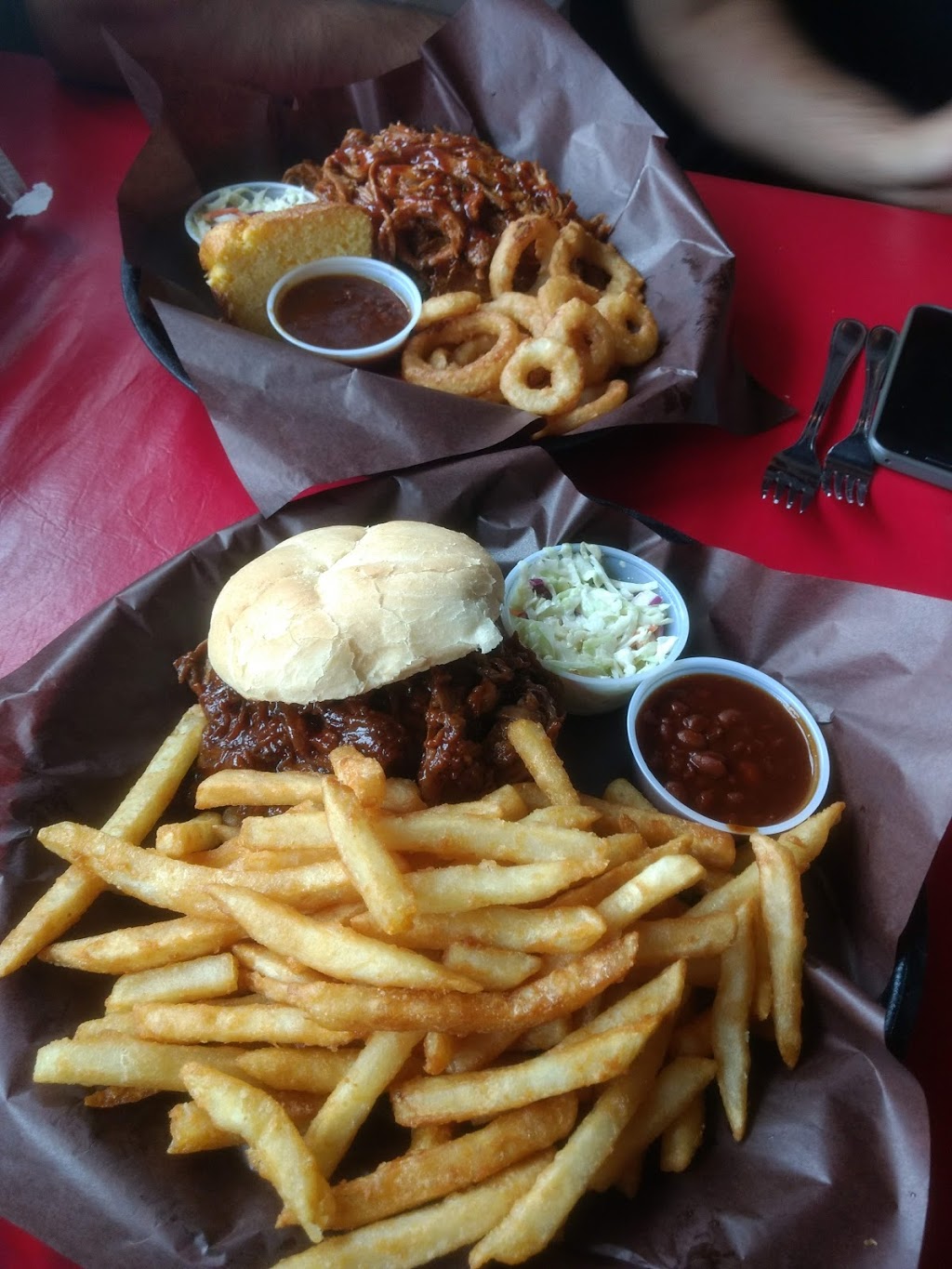 Big Bone BBQ | 1 Church St, Keswick, ON L4P 3E9, Canada | Phone: (905) 535-2663