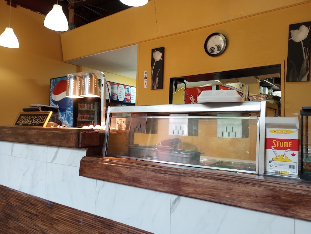 Asal Restaurant | 113 Mann Ave, Ottawa, ON K1N 5A4, Canada | Phone: (613) 220-3343