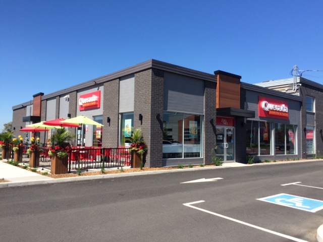 Quesada Burritos & Tacos | 1585 Boulevard Lemire unit 1, Drummondville, QC J2C 5A5, Canada | Phone: (819) 857-1733