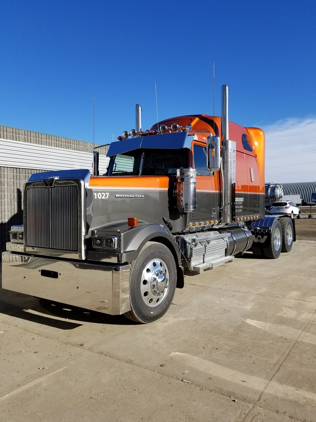 Dunlop Truck Centres Lethbridge | 4110 9 Ave N, Lethbridge, AB T1H 6L9, Canada | Phone: (403) 317-2450