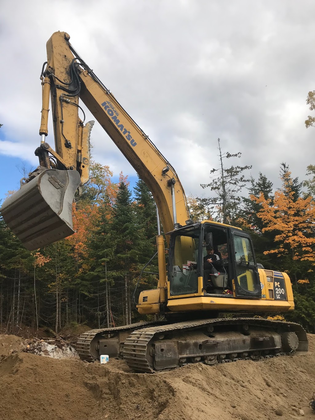 Excavation LML. Inc. | 66 Rang Saint Antoine, Notre-Dame-des-Monts, QC G0T 1L0, Canada | Phone: (418) 665-1303