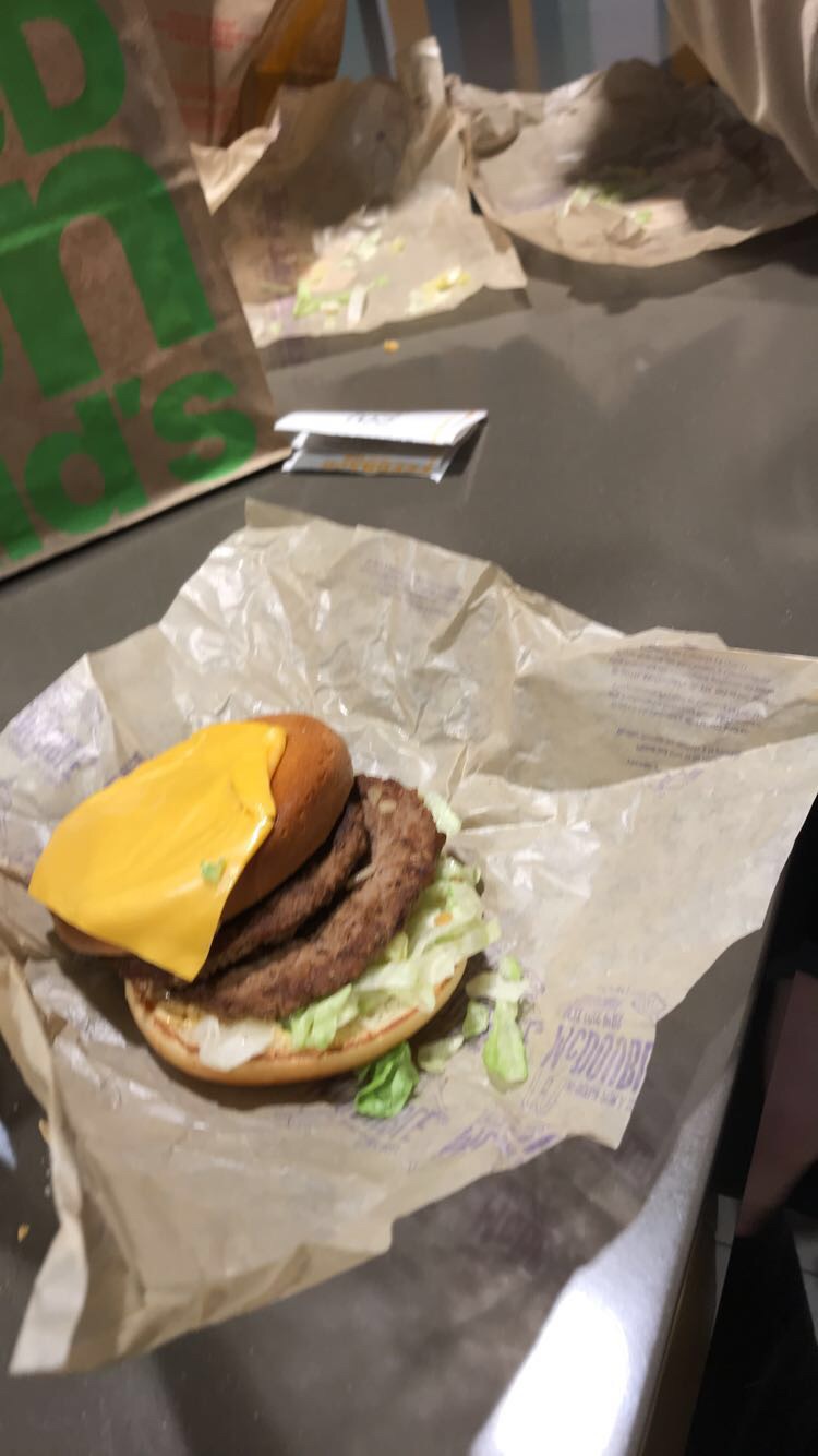 McDonalds | 250 Shawville Blvd SE #10, Calgary, AB T2Y 2Z7, Canada | Phone: (403) 254-0310