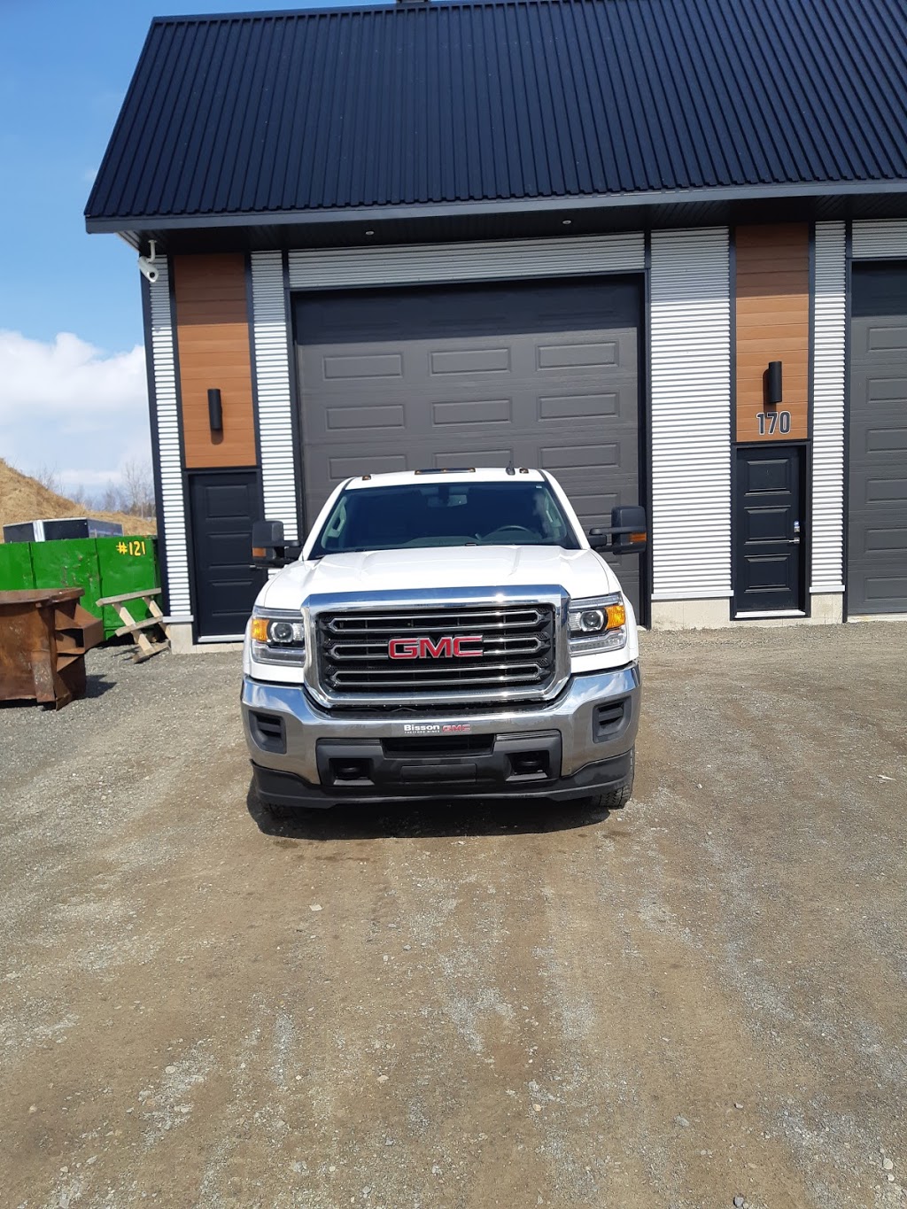 Electricité Michel Labrecque | 18 Rue Industrielle, Saint-Bernard, QC G0S 2G0, Canada | Phone: (418) 475-6113