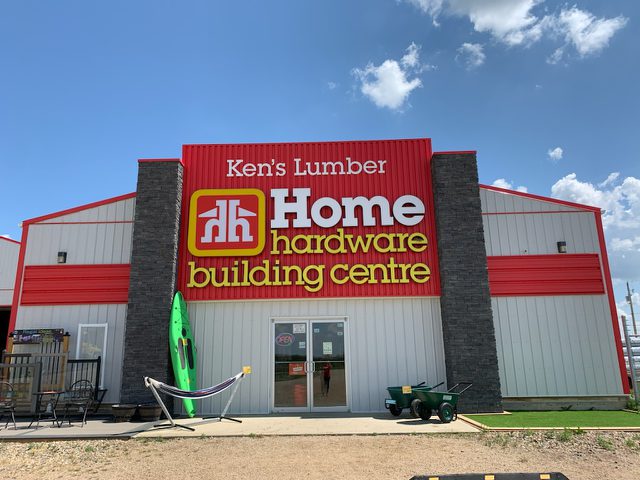 Kens Lumber Home Hardware Building Centre | Hwy 45 and 4th Ave North, Lucky Lake, SK S0L 1Z0, Canada | Phone: (306) 858-2233