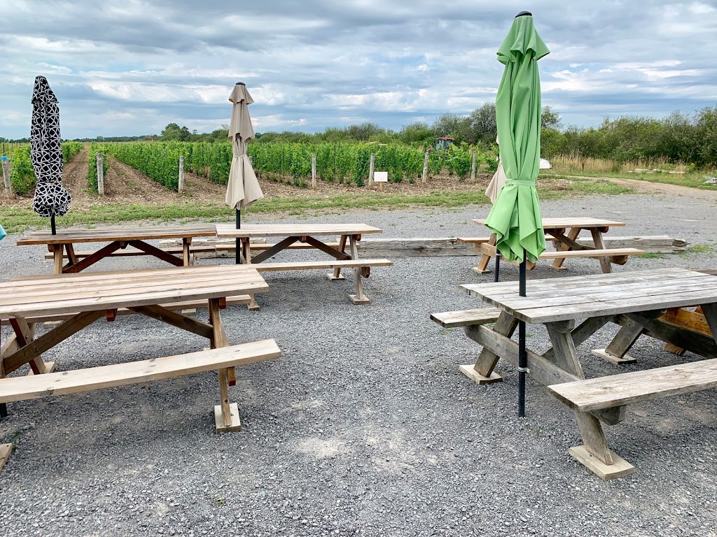 Harwood Estate Vineyards | 18908 Loyalist Pkwy, Hillier, ON K0K 2J0, Canada | Phone: (855) 668-9463