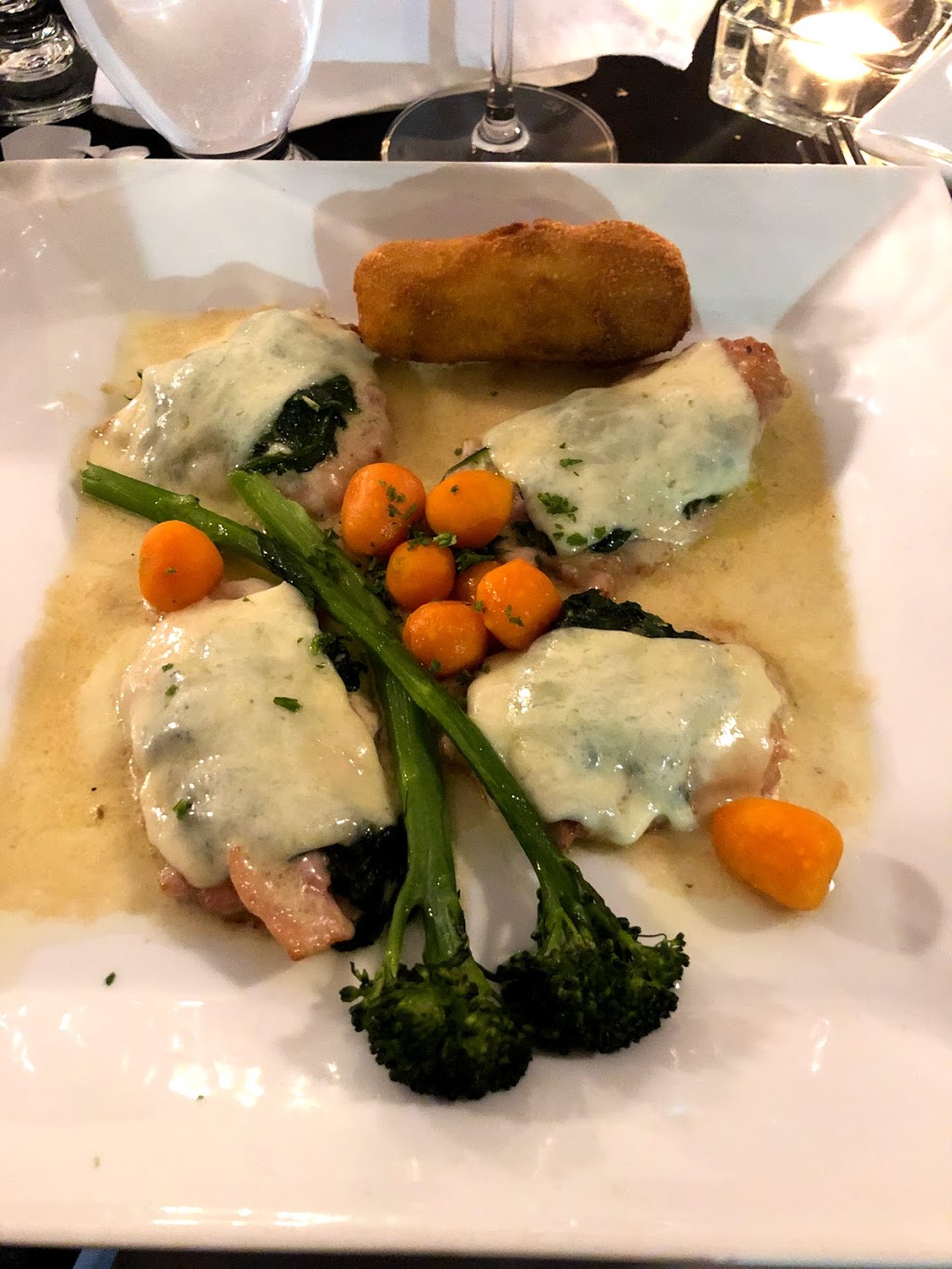 La Strada Restaurant 697 Bank St Ottawa ON K1S 3T8 Canada