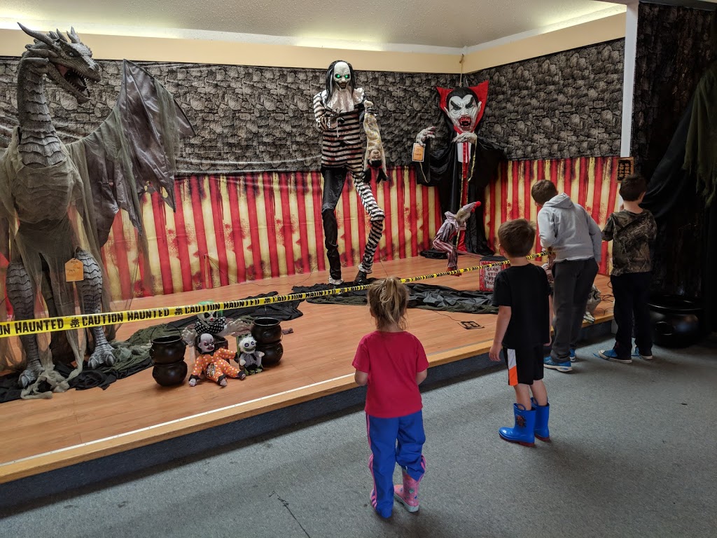 Halloween Alley | 1175 Hyde Park Rd, London, ON N6H 5K5, Canada | Phone: (519) 657-0110