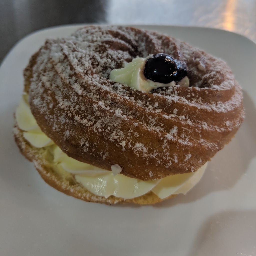 Mercato Fine Foods Bakery And Deli | 1 Queensgate Blvd, Bolton, ON L7E 2X7, Canada | Phone: (905) 857-9040