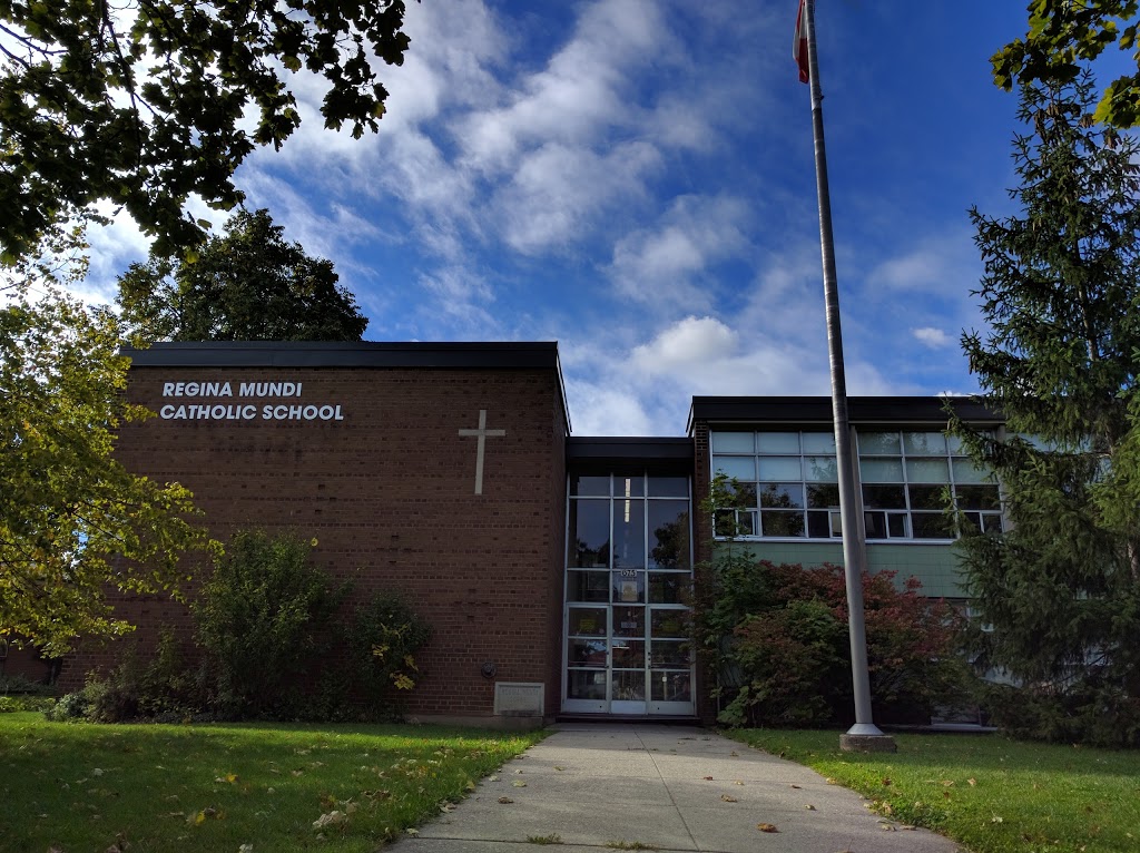 Regina Mundi Catholic Elementary School | 675 Mohawk Rd W, Hamilton, ON L9C 1X7, Canada | Phone: (905) 383-7244