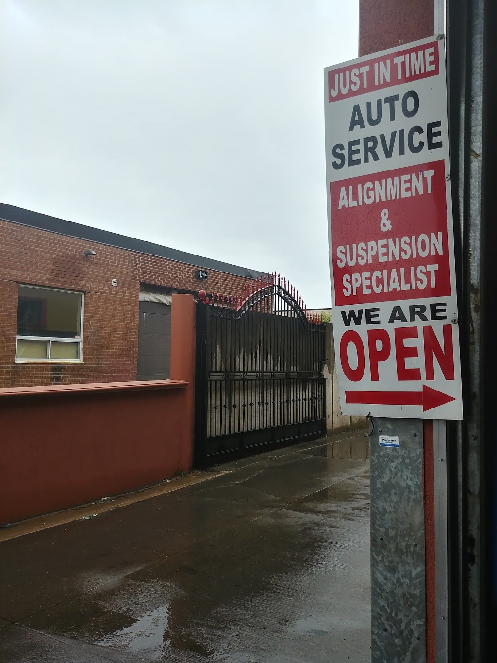 Just In Time Auto Service | 155 Milvan Dr Unit 1 And 2, North York, ON M9L 1Z8, Canada | Phone: (647) 748-8111
